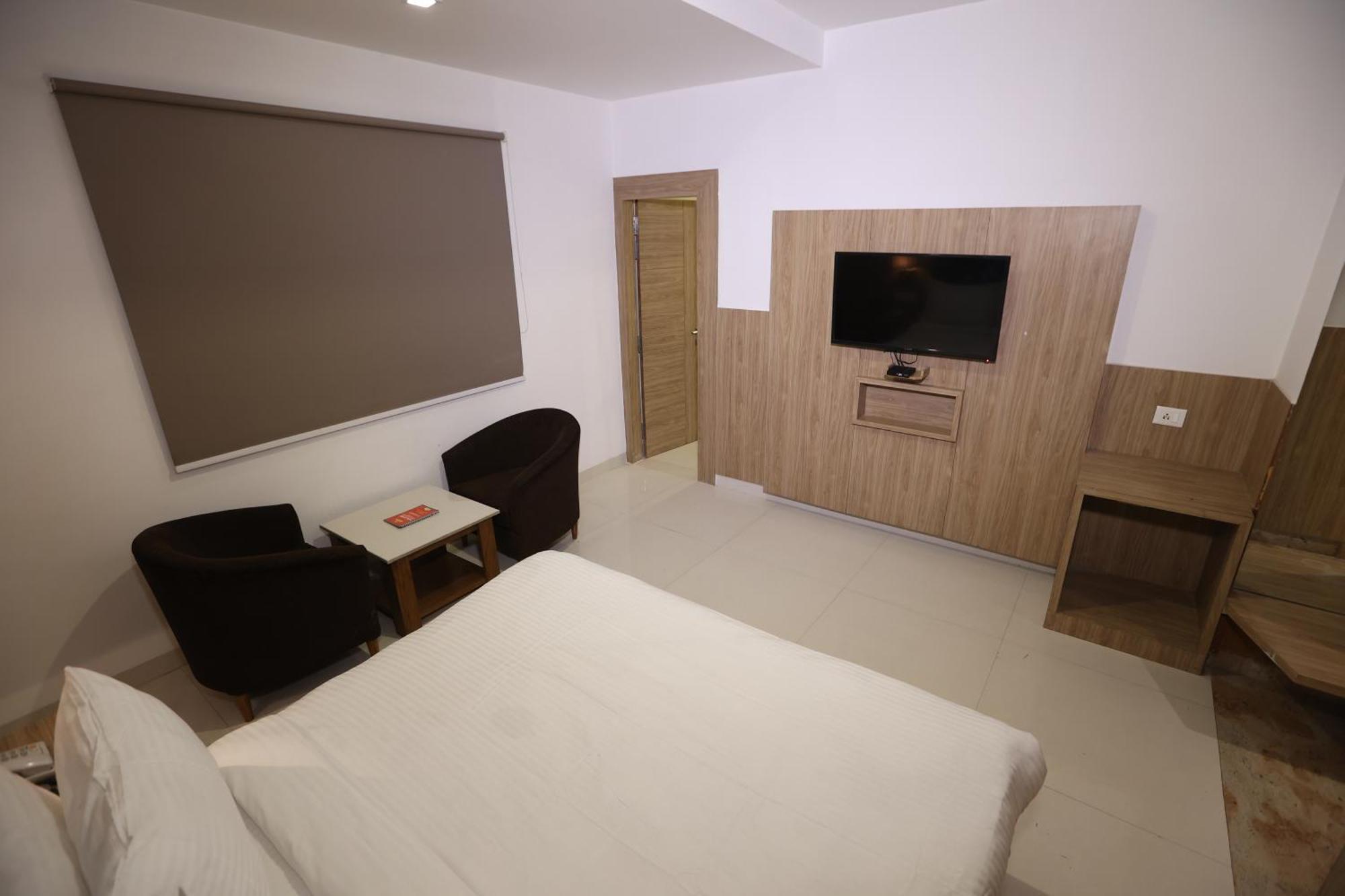 Elevate Near Delhi Airport Hotel