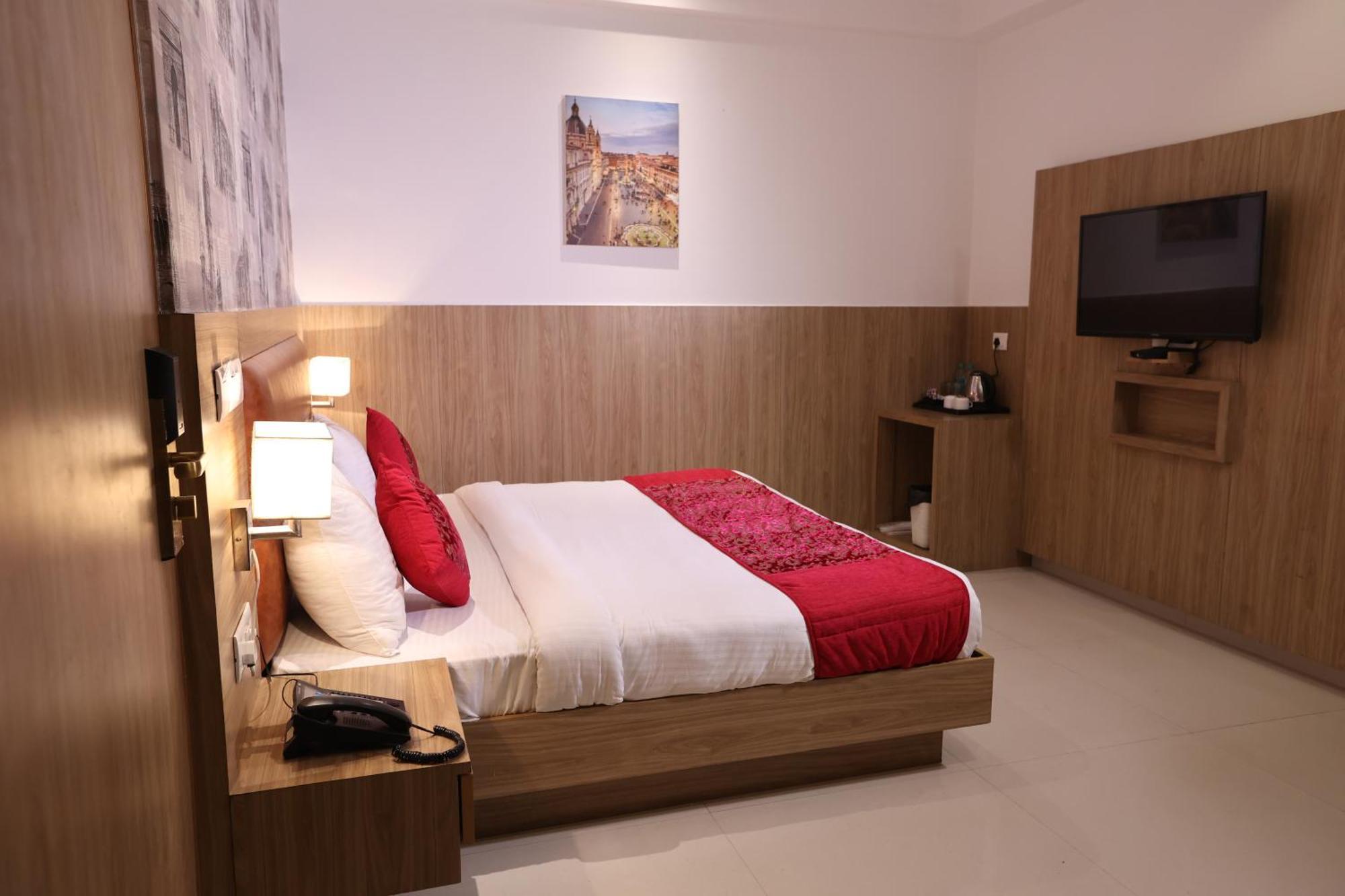 Elevate Near Delhi Airport Hotel New Delhi