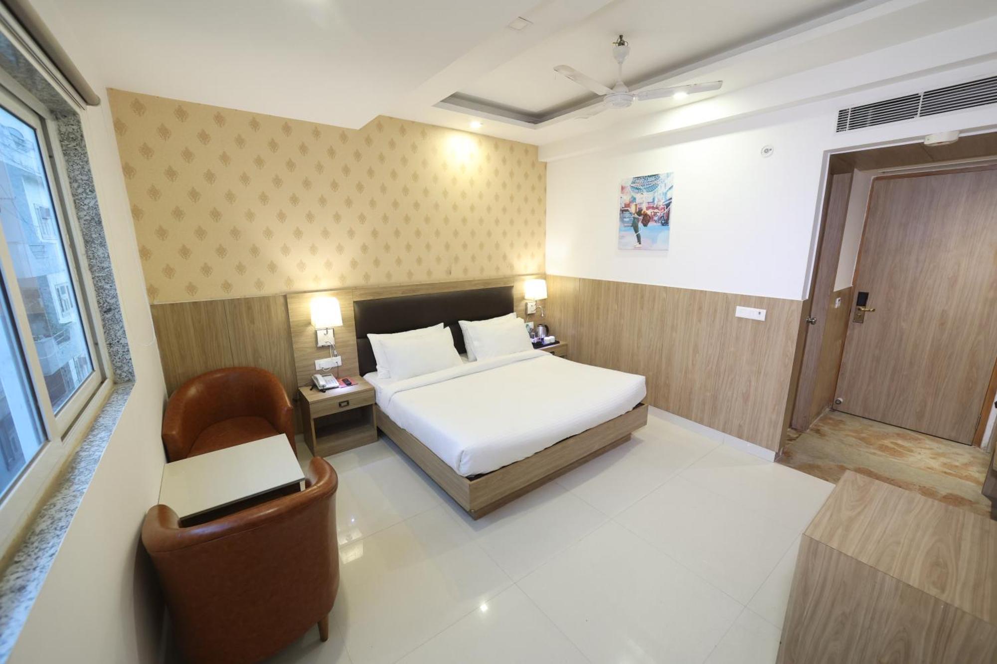 Elevate Near Delhi Airport Hotel