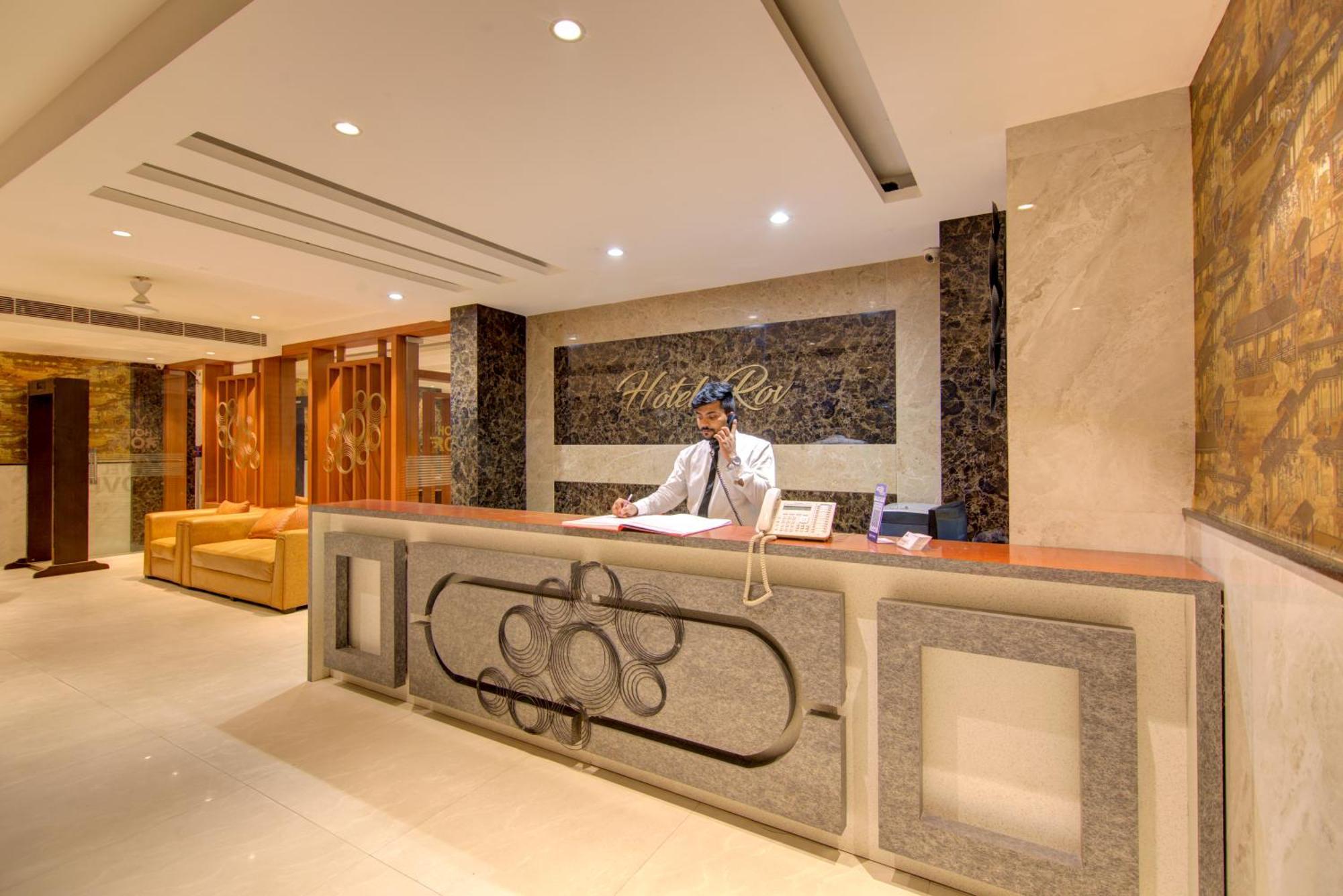 Elevate Near Delhi Airport Hotel New Delhi