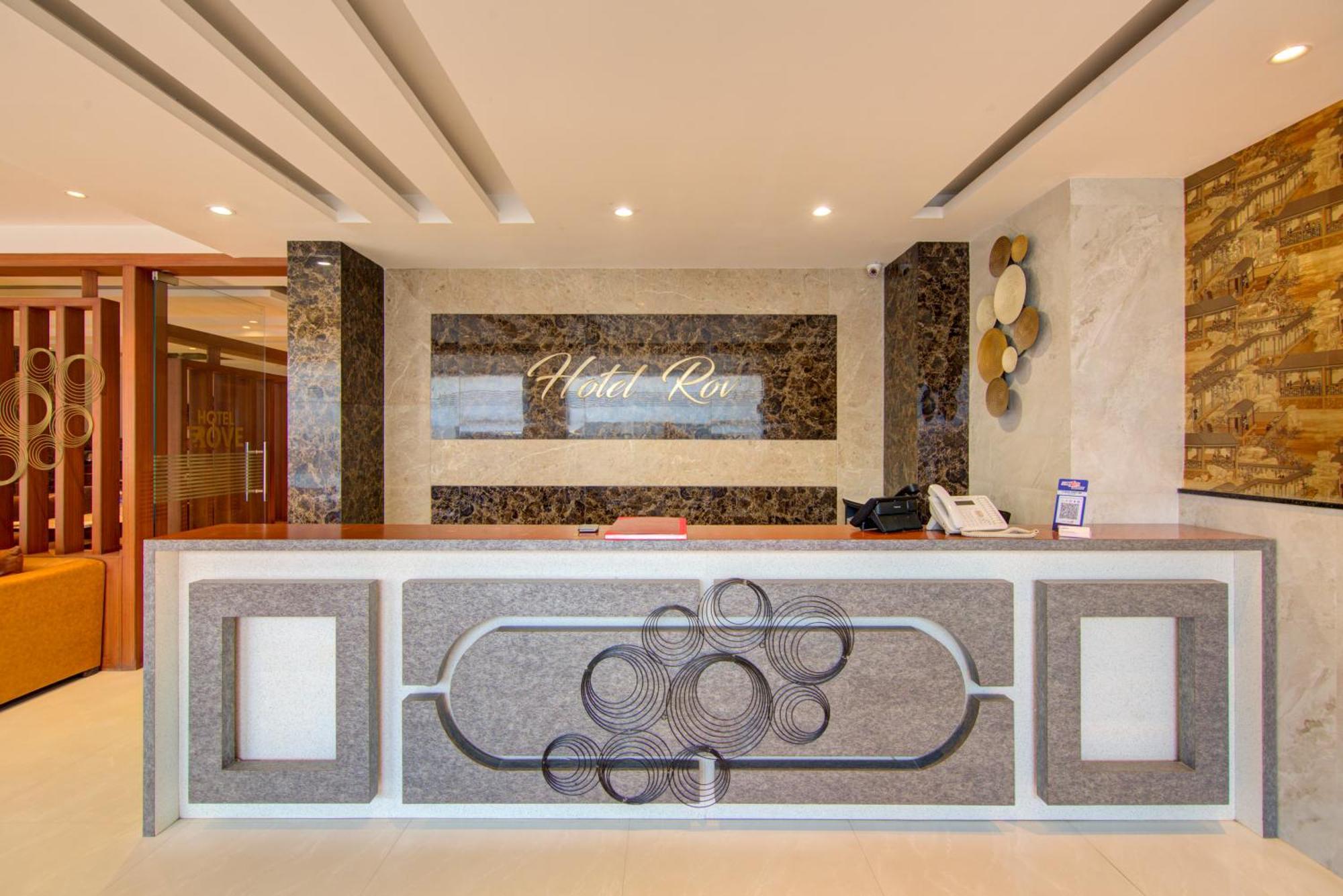 Elevate Near Delhi Airport 4*