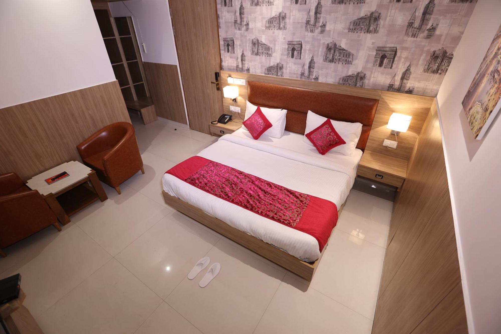 Elevate Near Delhi Airport Hotel